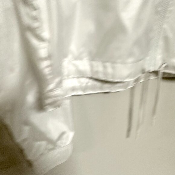 NEW Nike Hyper Windrunner Jacket - Picture 8 of 15